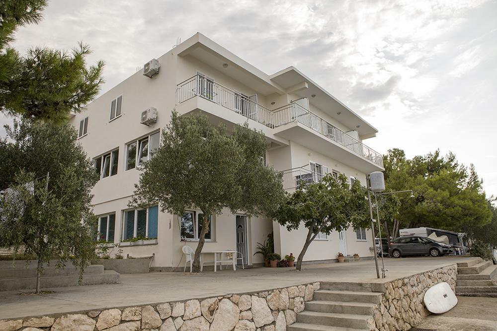 Apartments And Rooms Kod Mate Tribanj-Kruscica Exterior foto