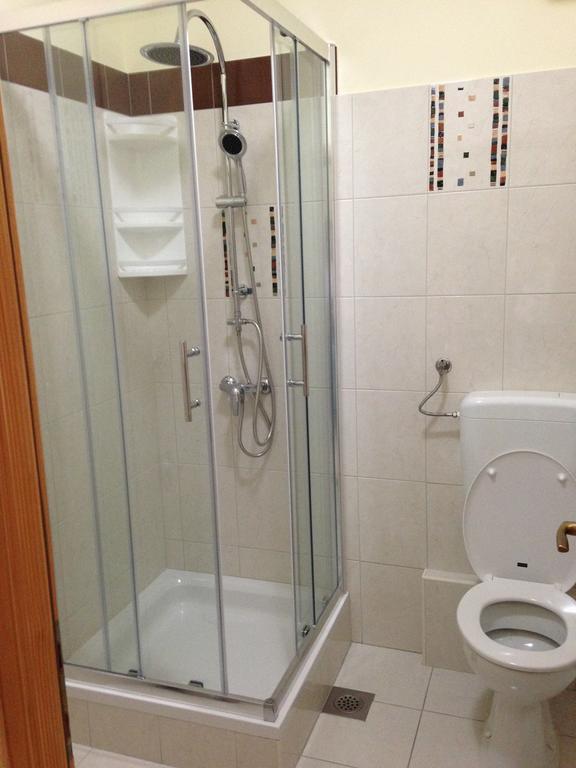 Apartments And Rooms Kod Mate Tribanj-Kruscica Exterior foto